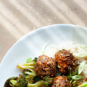 Sticky Glazed Sesame Pork Meatballs