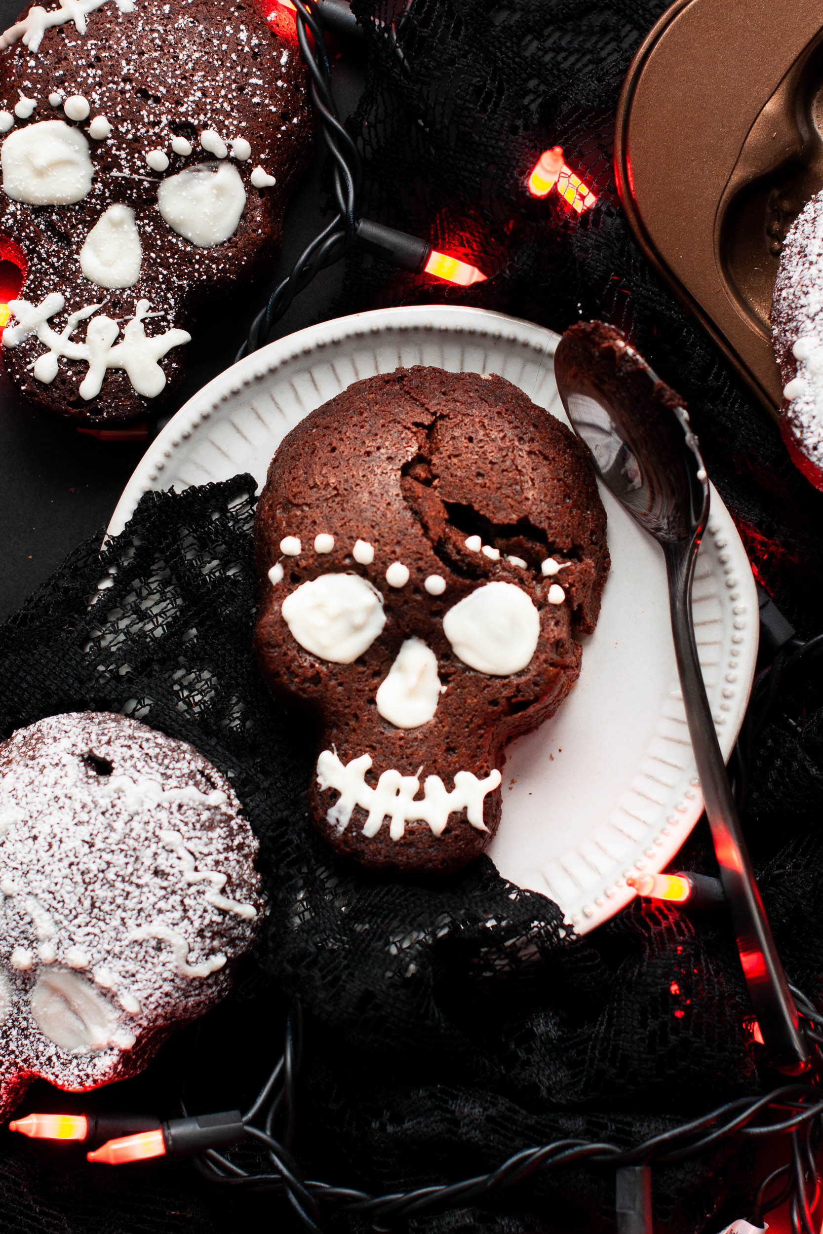Gooey Brownie Skulls