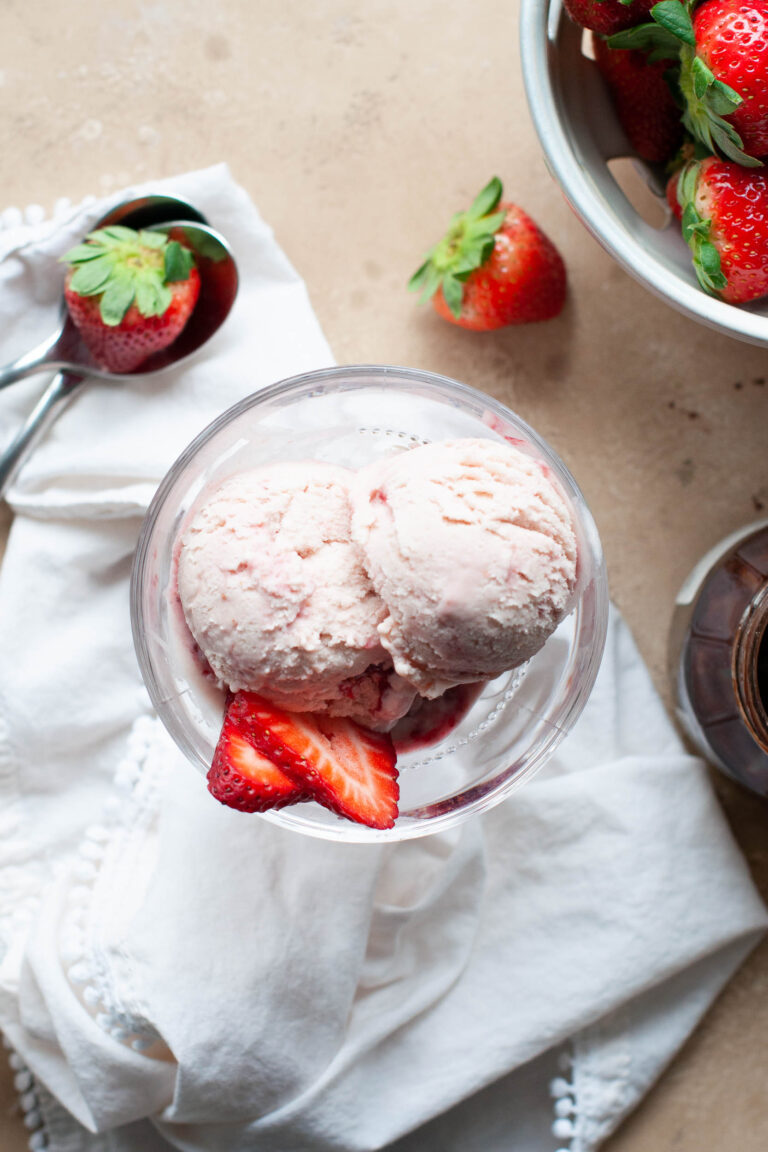 Roasted Strawberry Ice Cream