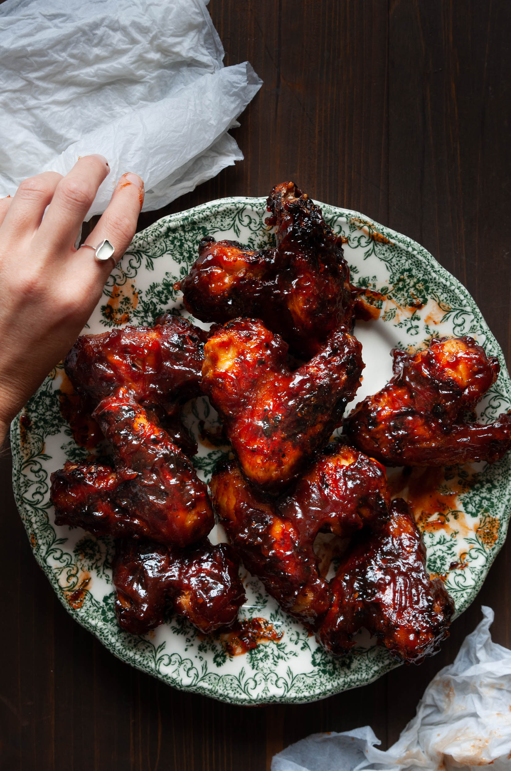 Sticky Saucy BBQ Chicken Wings