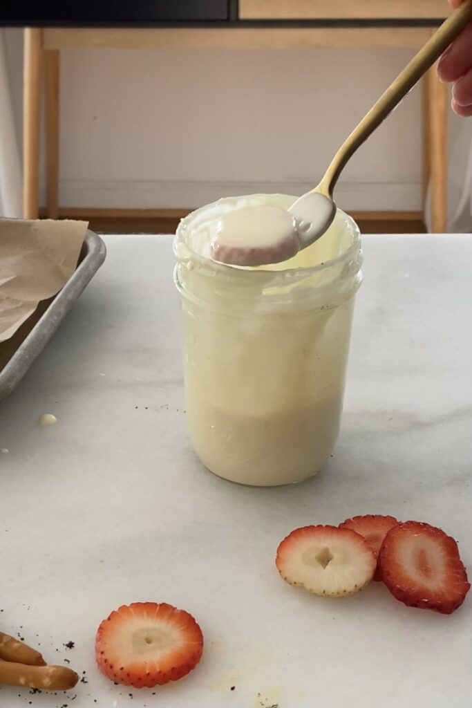 dipped strawberry slices in white chocolate