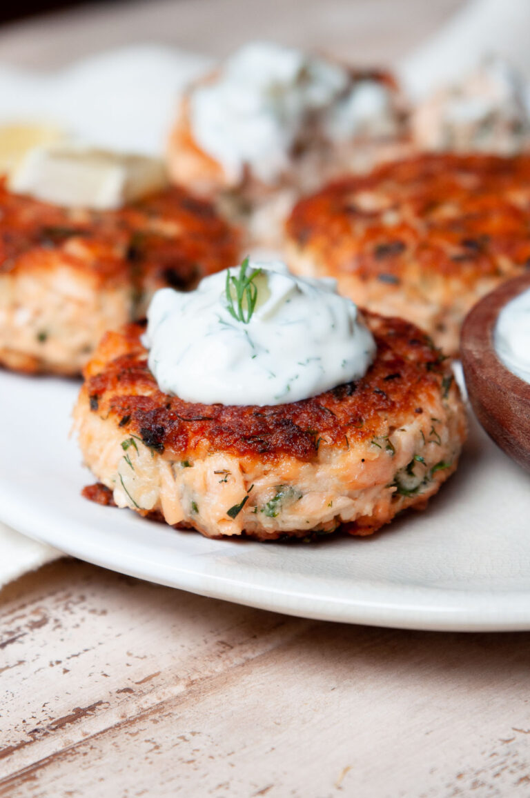 salmon cakes with greek yogurt tartar sauce