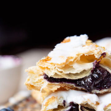 Blueberry Puff Pastry Turnovers
