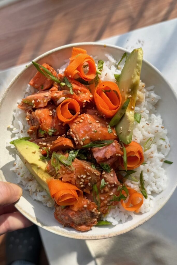 finished sesame salmon bowl